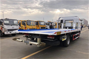 五峰汽车救援补胎